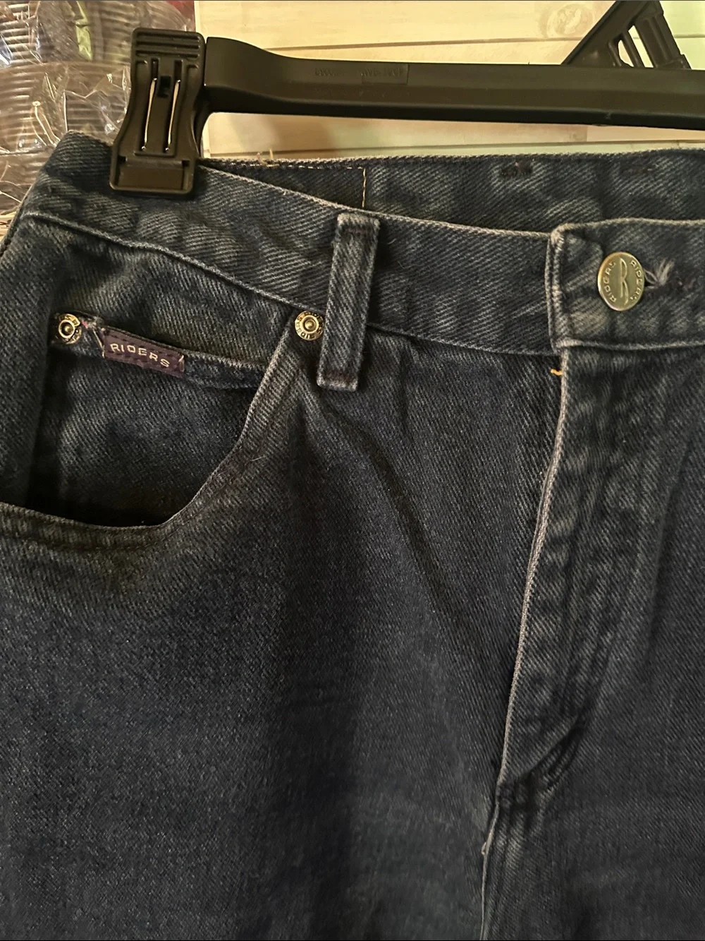 Vintage 1990s women’s Dark Blue High-Rise Jeans